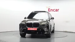 2023 BMW X7 xDrive 40i M Sport 6STR — фото 3