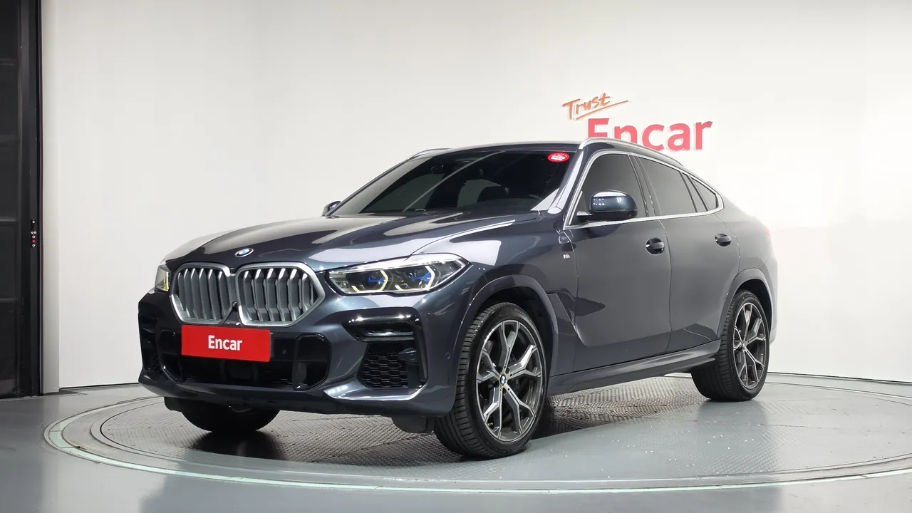 2022 BMW X6 xDrive30d M Sport