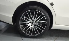 2022 Mercedes-Benz C-Class C200 4MATIC Avantgarde — фото 5