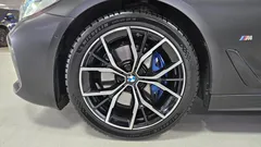 2023 BMW 5-Series 530i M Sport Package — фото 5