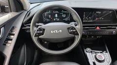 2024 Kia Niro Prestige — фото 13
