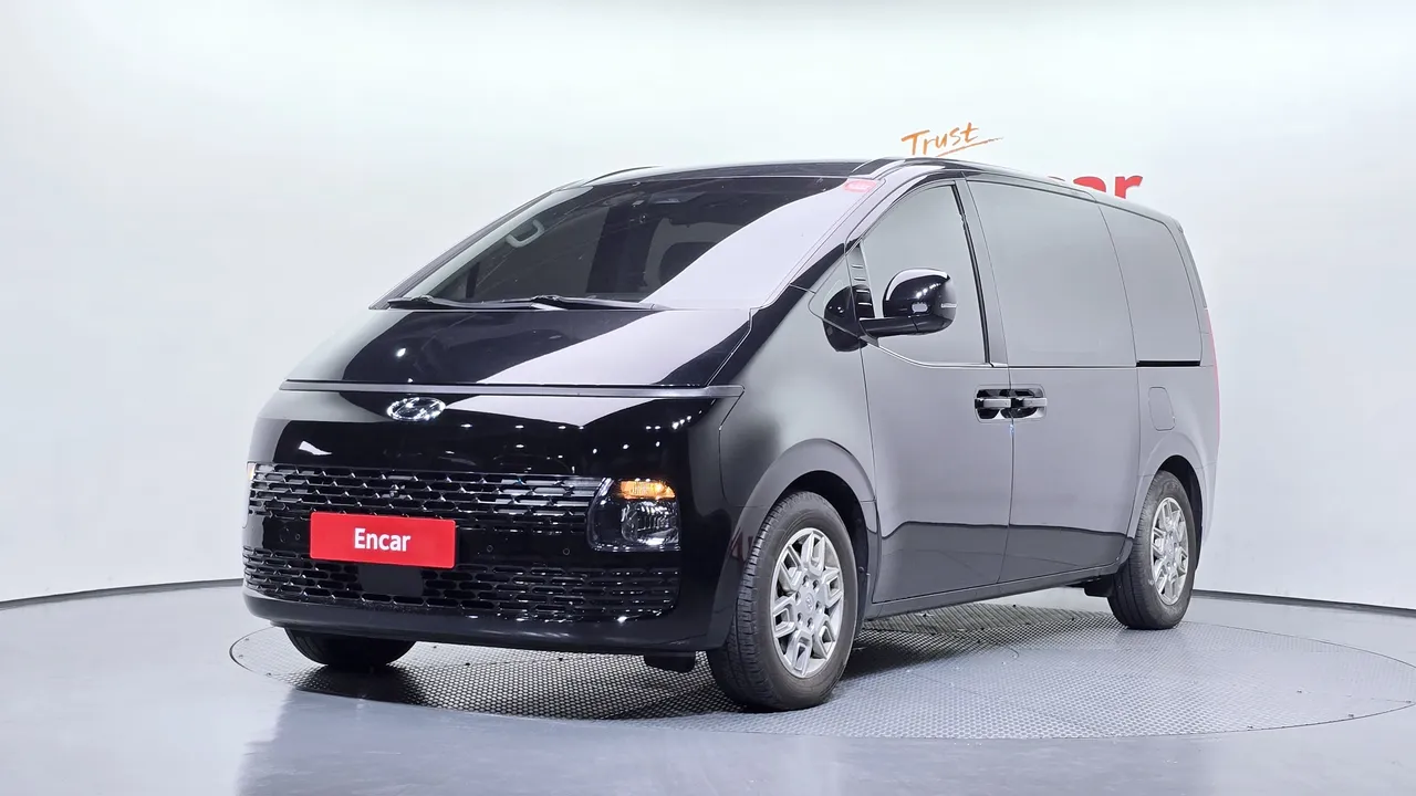2023 Hyundai Staria L3.5 Tourer 11-Seater