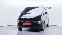 2023 Hyundai Staria L3.5 Tourer 11-Seater — фото 3