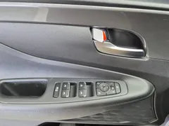 2022 Hyundai Santa Fe HEV 1.6 4WD — фото 13