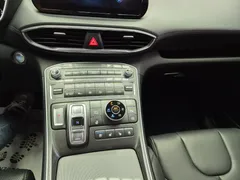 2022 Hyundai Santa Fe HEV 1.6 4WD — фото 17