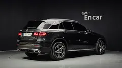 2022 Mercedes-Benz GLC-Class GLC300e 4MATIC — фото 2
