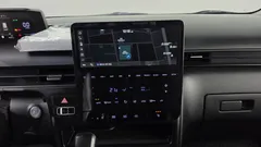 2022 Hyundai Staria Cargo 5-Seater — фото 12