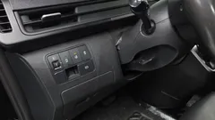 2022 Hyundai Staria Cargo 5-Seater — фото 20