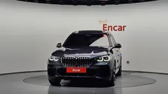 2022 BMW X5 xDrive 40i M Sport — фото 3