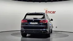 2022 BMW X5 xDrive 40i M Sport — фото 4
