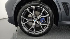 2022 BMW X5 xDrive 40i M Sport — фото 5