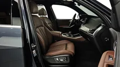 2022 BMW X5 xDrive 40i M Sport — фото 11
