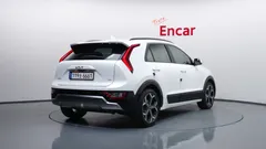 2022 Kia Niro Prestige — фото 2