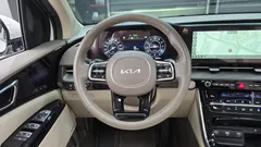 2023 Kia Carnival Gasoline 7-Seater Signature — фото 13