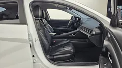 2023 Hyundai Avante Smart — фото 11