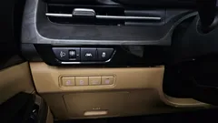 2023 Kia Carnival Diesel 9-Seater Signature — фото 16