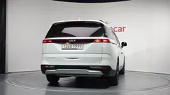 2022 Kia Carnival Diesel 9-Seater Prestige — фото 4