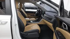 2022 Kia Carnival Diesel 9-Seater Prestige — фото 11