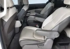 2023 Kia Carnival Diesel 9-Seater Prestige — фото 10