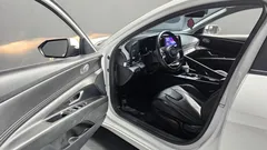 2023 Hyundai Avante Smart — фото 10
