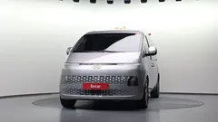 2023 Hyundai Staria Tourer 11-Seater — фото 3