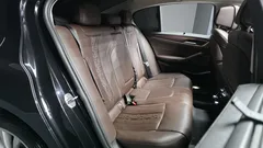 2022 BMW 5-Series 530i Luxury — фото 12