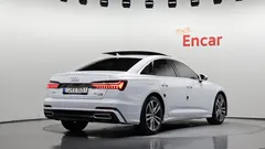 2022 Audi A6 45 TFSI Quattro Premium — фото 2