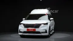 2023 Kia Carnival Gasoline 9-Seater Hi-Limousine — фото 3