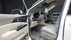 2023 Kia Carnival Gasoline 9-Seater Hi-Limousine — фото 10