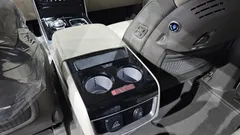 2023 Kia Carnival Gasoline 9-Seater Hi-Limousine — фото 20