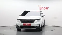 2023 Kia Carnival Diesel 9-Seater Signature — фото 3