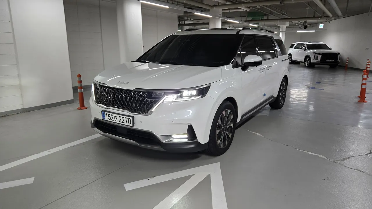 2023 Kia Carnival Diesel 9-Seater Signature