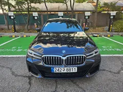 2023 BMW 5-Series 530e M Sport — фото 3