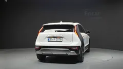 2022 Kia Niro Signature — фото 4