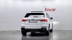 2022 Audi Q3 35 TDI Premium — фото 4