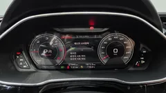 2022 Audi Q3 35 TDI Premium — фото 8
