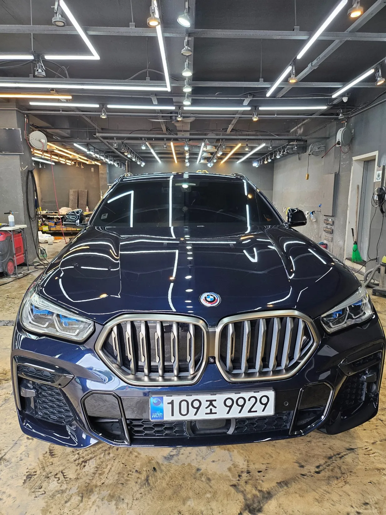 2023 BMW X6 M50i 25th Edition