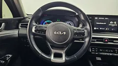 2023 Kia K5 Prestige — фото 14