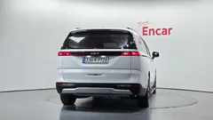 2023 Kia Carnival Gasoline 9-Seater Prestige — фото 4