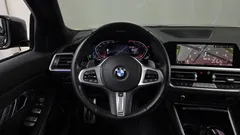 2022 BMW 3-Series 320i M Sport — фото 13