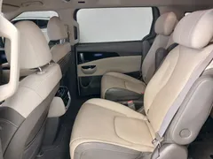 2023 Kia Carnival Gasoline 7-Seater Signature — фото 10