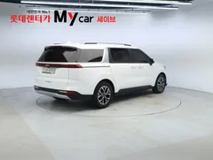 2022 Kia Carnival Diesel 9-Seater Prestige — фото 5