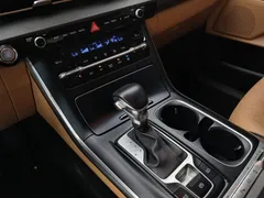 2022 Kia Carnival Diesel 9-Seater Prestige — фото 17