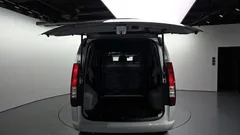 2023 Hyundai Staria Cargo 5-Seater — фото 20