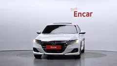 2022 Honda Accord 2.0 Hybrid Touring — фото 3