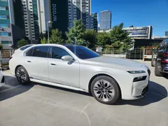 2023 BMW 7-Series 740d xDrive Design Pure Excellence — фото 3