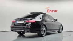 2022 Mercedes-Benz E-Class E350 4MATIC AMG Line — фото 2