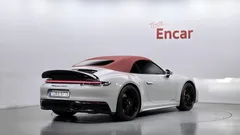 2023 Porsche 911 Carrera 4 GTS Cabriolet — фото 2