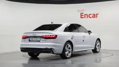 2022 Audi A4 40 TFSI Premium — фото 2