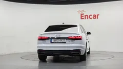 2022 Audi A4 40 TFSI Premium — фото 4